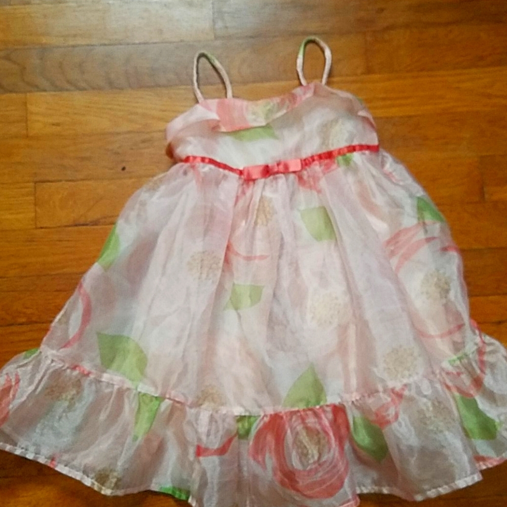 Girls dress
